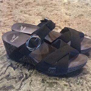 Dansko Susie Milled Sandals Black Nubuck Slide On Wedge Shoes womens 40, sz.9